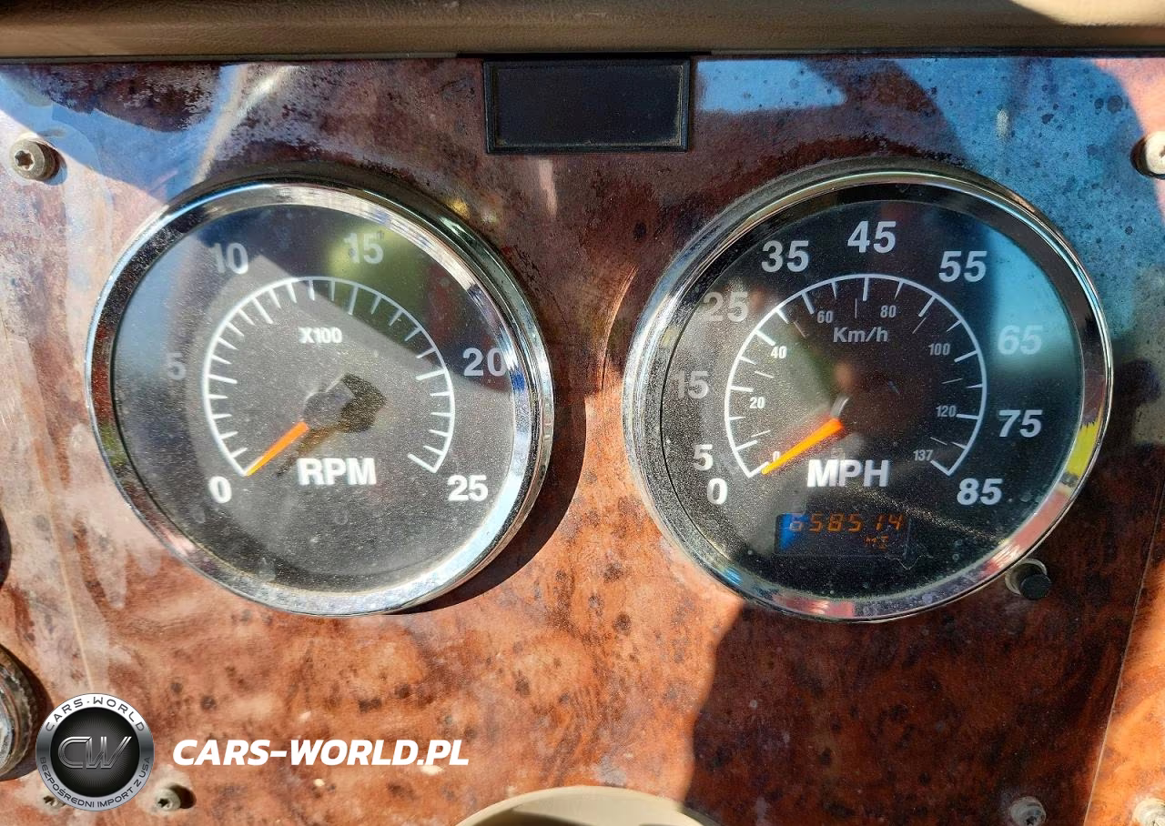 2007 International 9200I Semi Truck VIN:2HSCEAPR97C432802 - 9