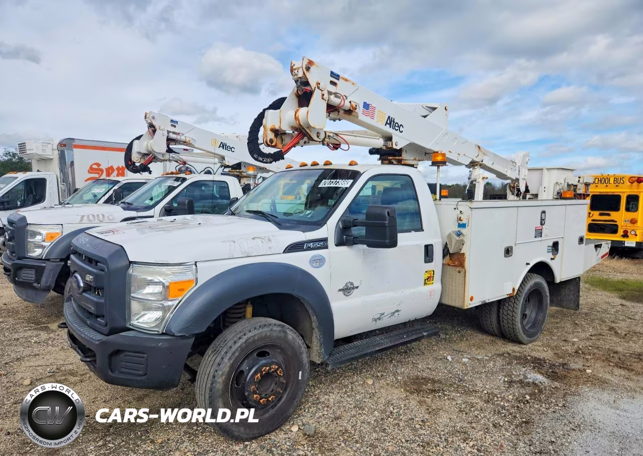 2016 Ford F550 Super Duty VIN:1FDUF5GT4GEC76977 - 1
