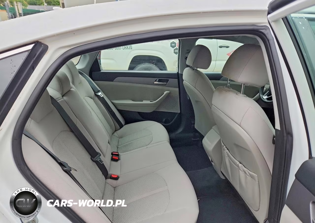 2019 Hyundai Sonata Se VIN:5NPE24AF4KH734379 - 10