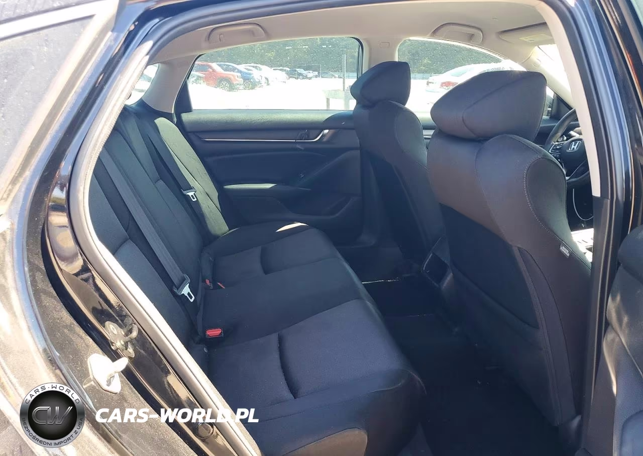 2018 Honda Accord Hybrid VIN:1HGCV3F1XJA006143 - 10