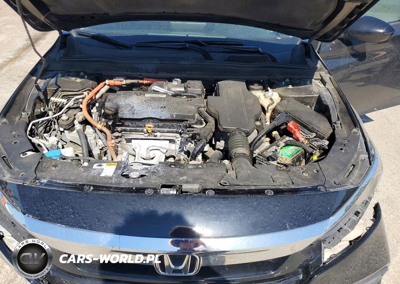 2018 Honda Accord Hybrid VIN:1HGCV3F1XJA006143 - 11