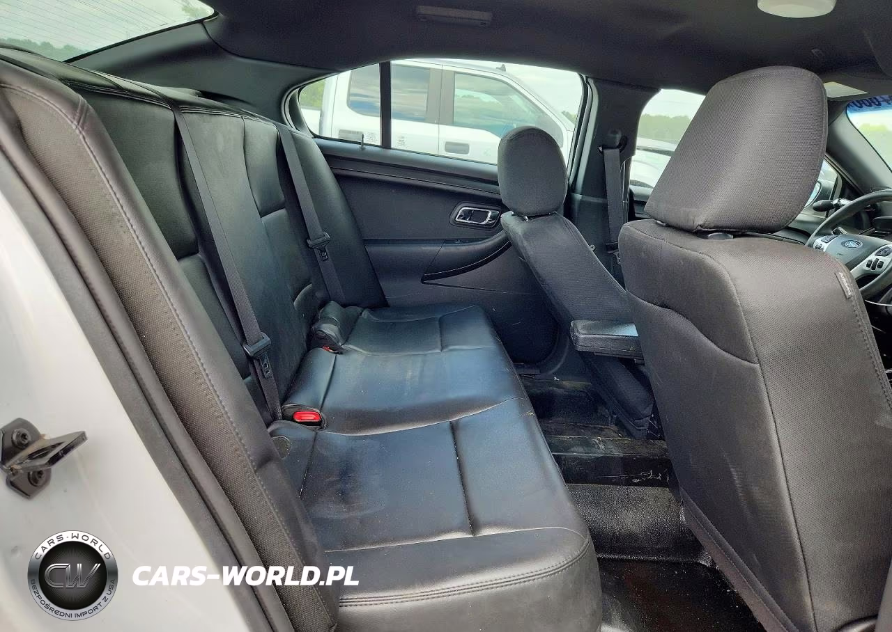 2018 Ford Taurus Police Interceptor VIN:1FAHP2MK7JG142477 - 10