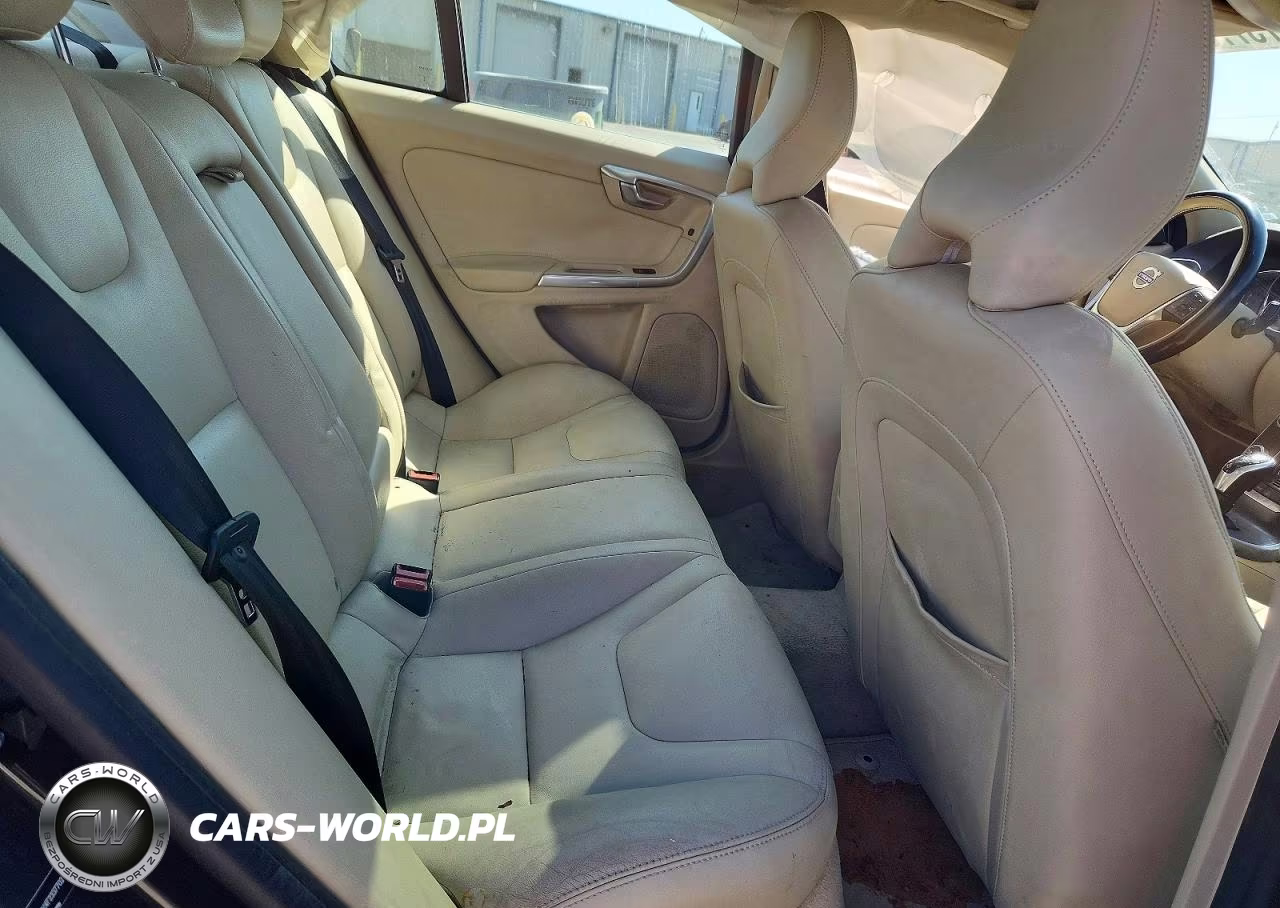 2015 Volvo S60 T5 Premier VIN:YV140MFK4F2337702 - 10