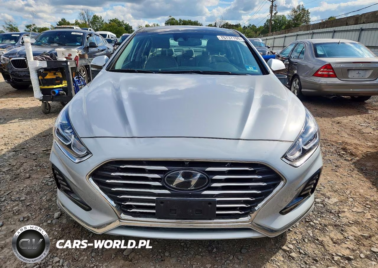 2018 Hyundai Sonata Hybrid Limited VIN:KMHE34L3XJA081400 - 5