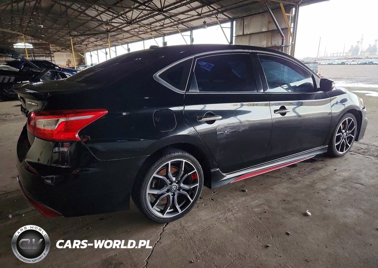 2018 Nissan Sentra Nismo VIN:3N1CB7AP4JY240433 - 3