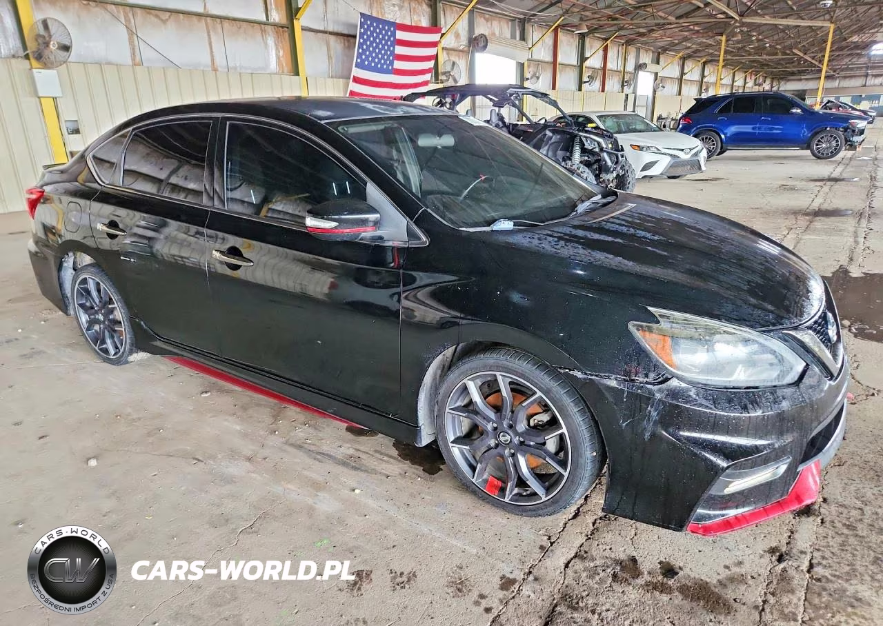 2018 Nissan Sentra Nismo VIN:3N1CB7AP4JY240433 - 4