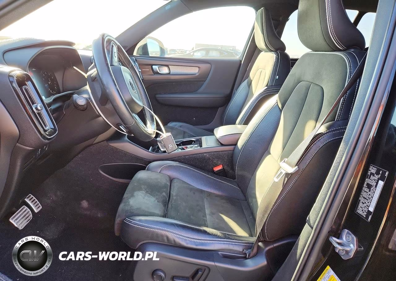 2019 Volvo Xc40 T5 R-Design VIN:YV4162UM3K2048785 - 7