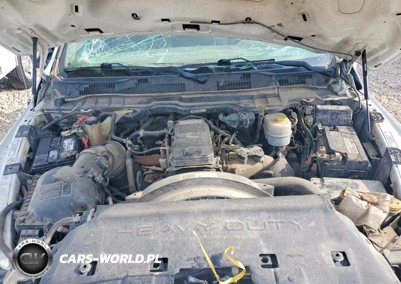 2018 Ram 3500 VIN:3C7WRTCL9JG331764 - 11