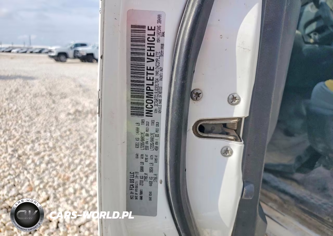 2018 Ram 3500 VIN:3C7WRTCL9JG331764 - 12