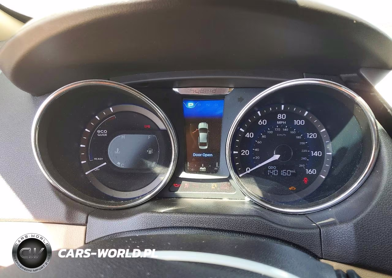 2015 Hyundai Sonata Hybrid Base VIN:KMHEC4A47FA133536 - 9