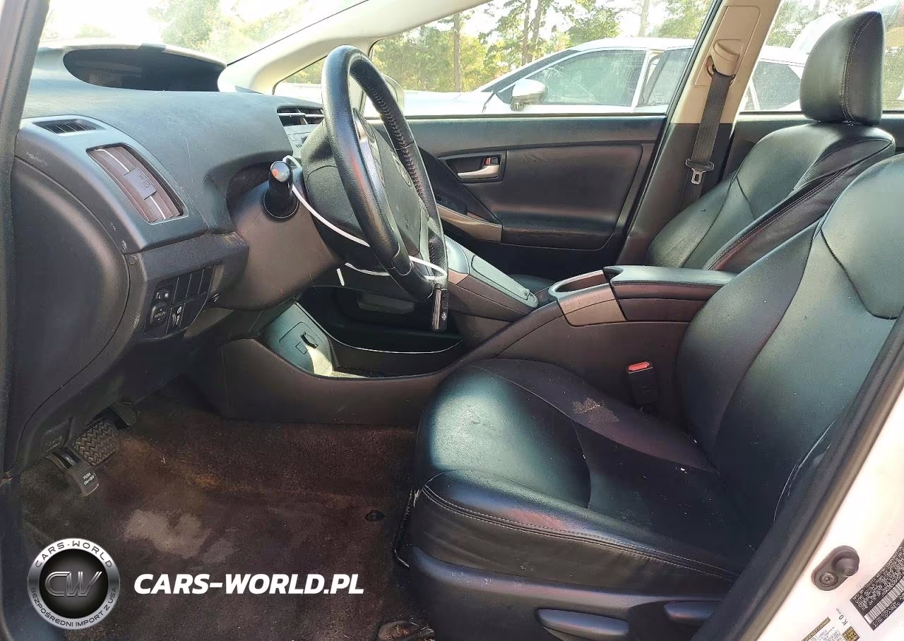 2015 Toyota Prius Persona Series VIN:JTDKN3DU5F0416403 - 7