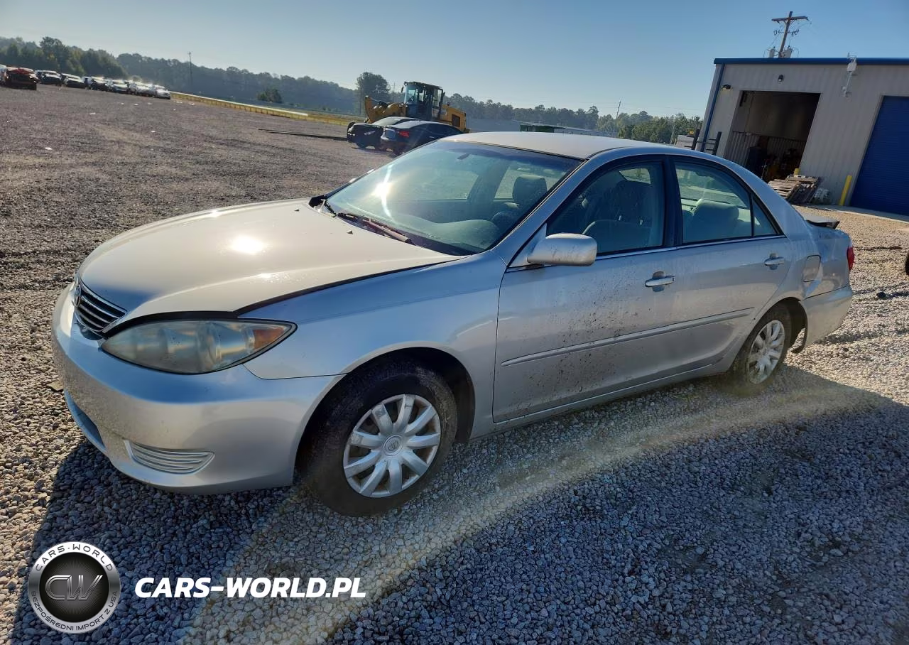 2005 Toyota Camry Le VIN:4T1BE32K05U043369 - 1