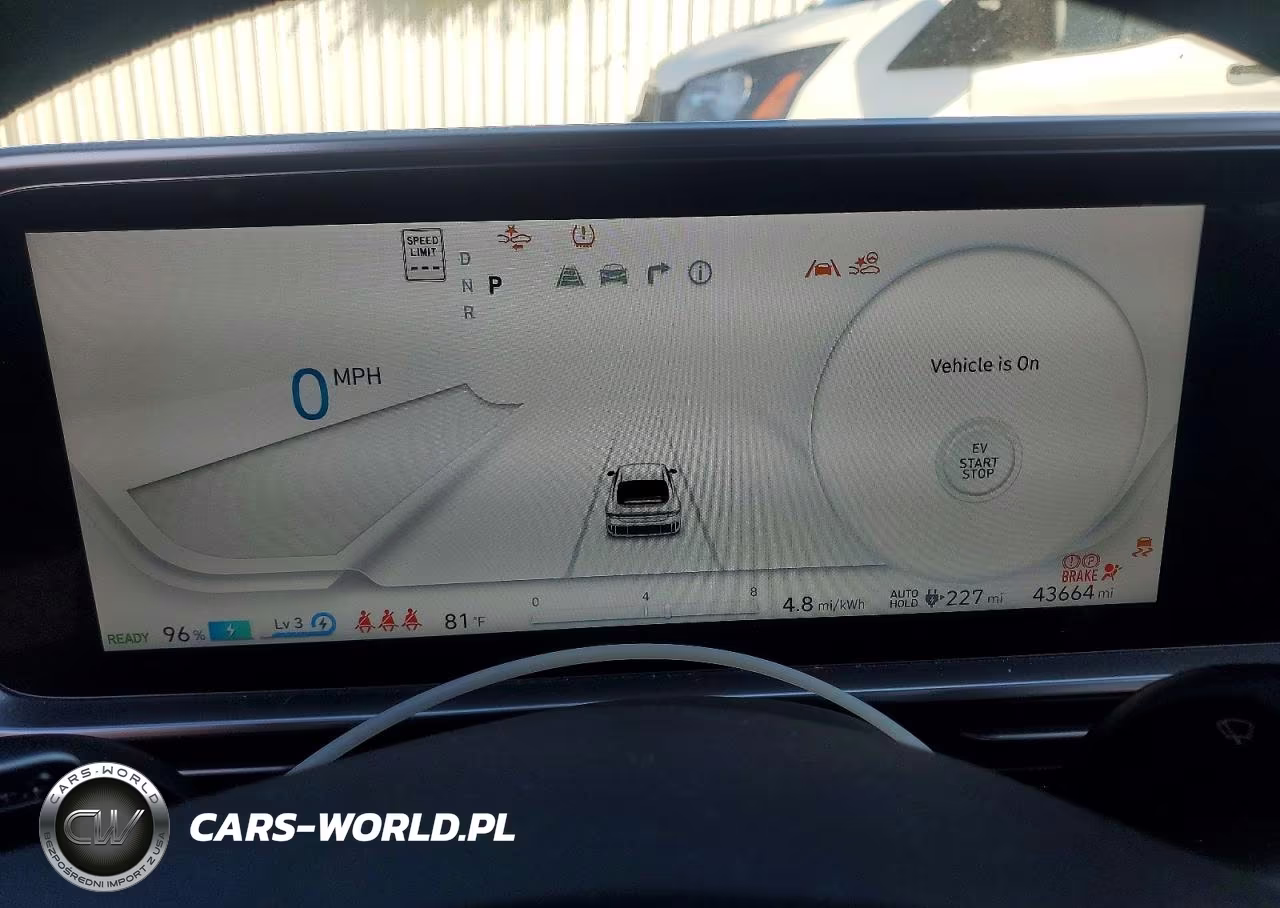 2023 Hyundai Ioniq 6 Limited VIN:KMHM54AA9PA051465 - 9