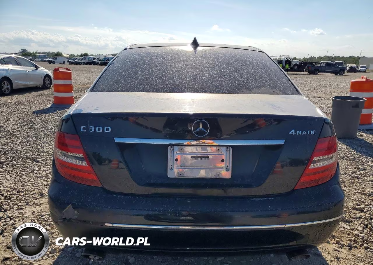 2012 Mercedes-Benz C 300 4Matic VIN:WDDGF8BBXCA655636 - 6