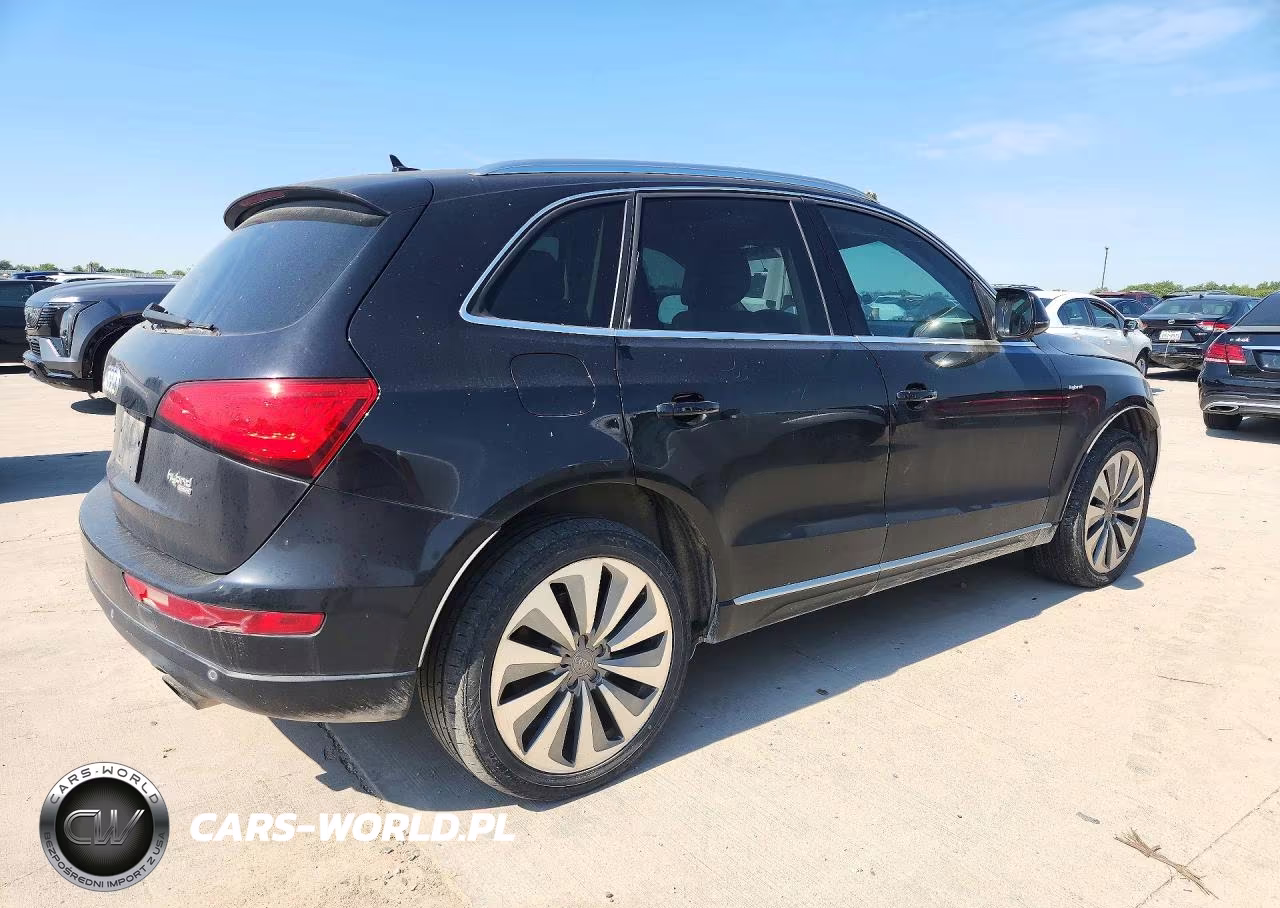 2013 Audi Q5 Premium Hybrid VIN:WA1C8AFPXDA024705 - 3