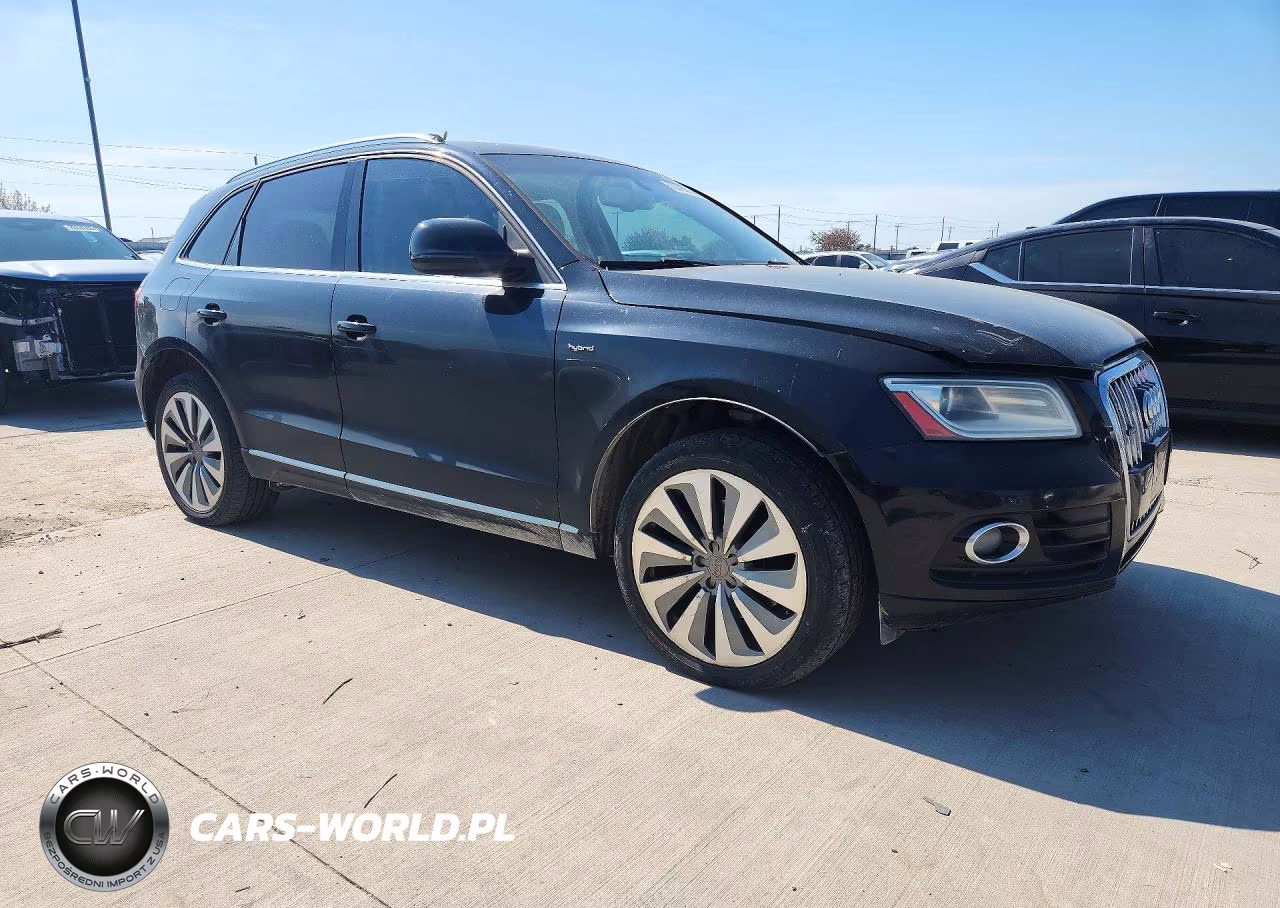 2013 Audi Q5 Premium Hybrid VIN:WA1C8AFPXDA024705 - 4