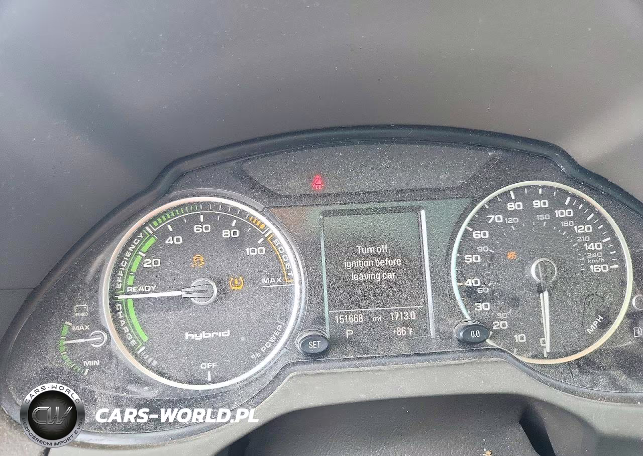 2013 Audi Q5 Premium Hybrid VIN:WA1C8AFPXDA024705 - 9