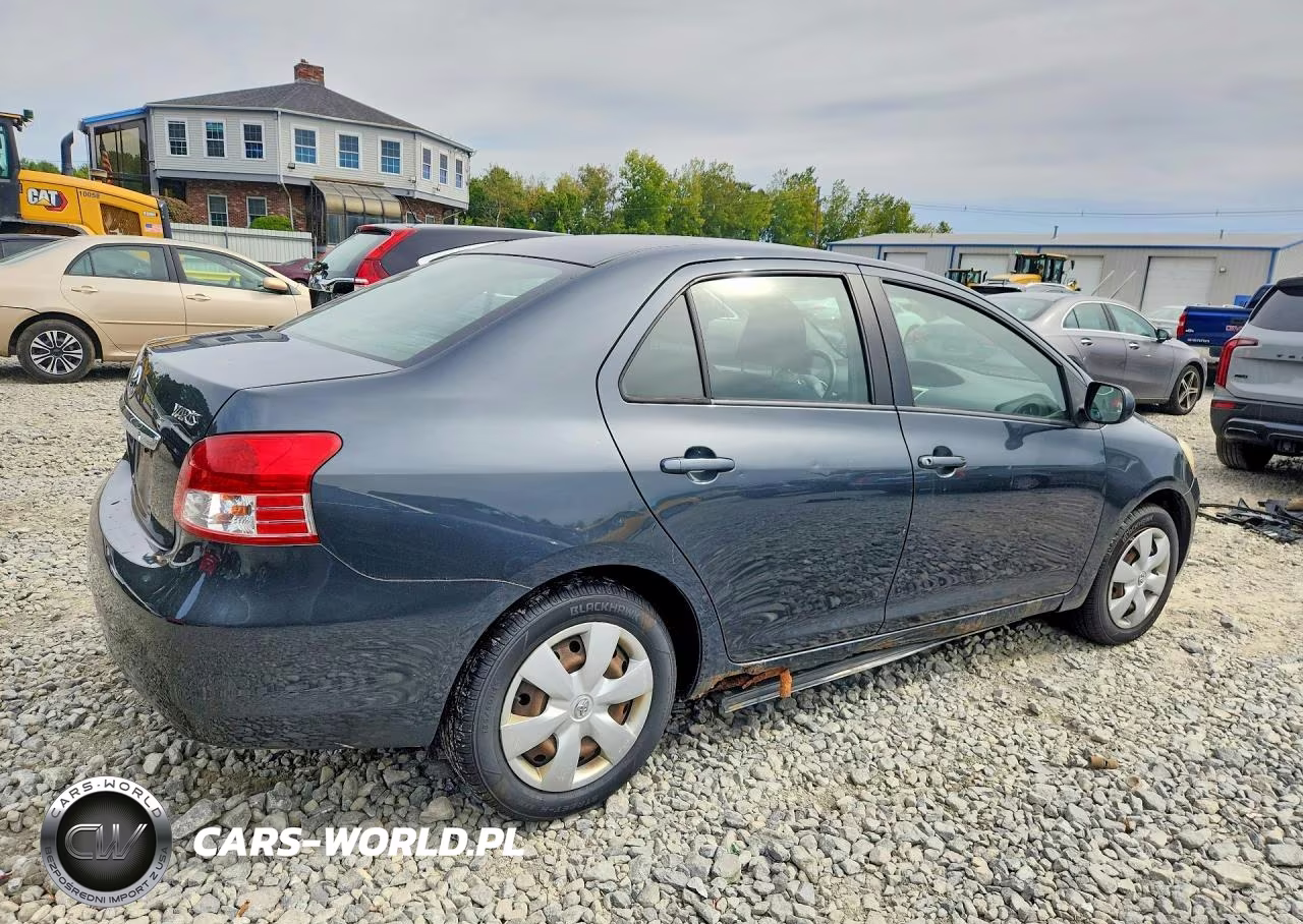 2008 Toyota Yaris Base VIN:JTDBT923584031261 - 3