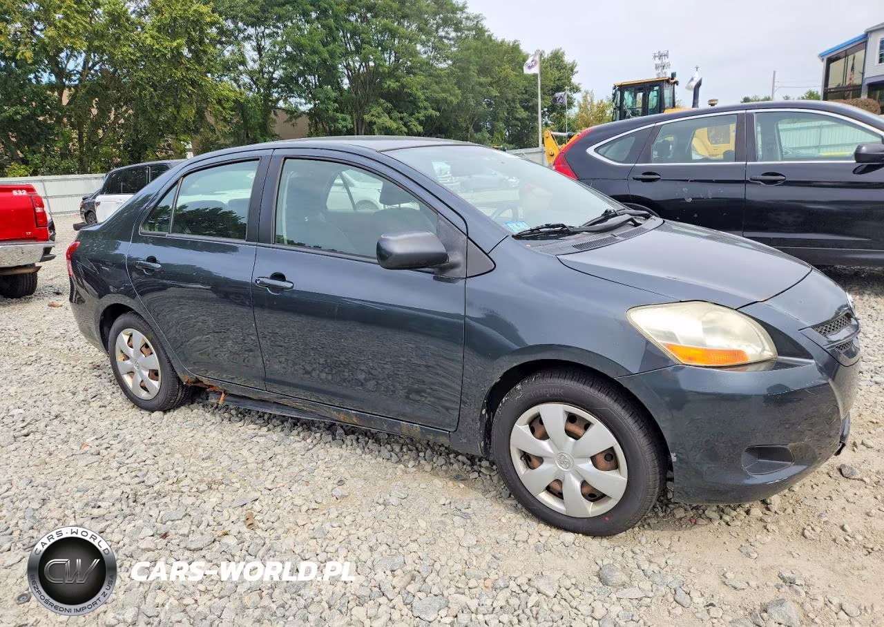 2008 Toyota Yaris Base VIN:JTDBT923584031261 - 4