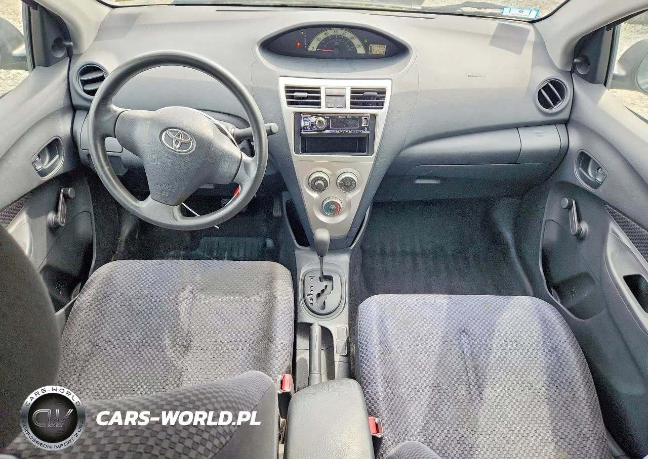 2008 Toyota Yaris Base VIN:JTDBT923584031261 - 8