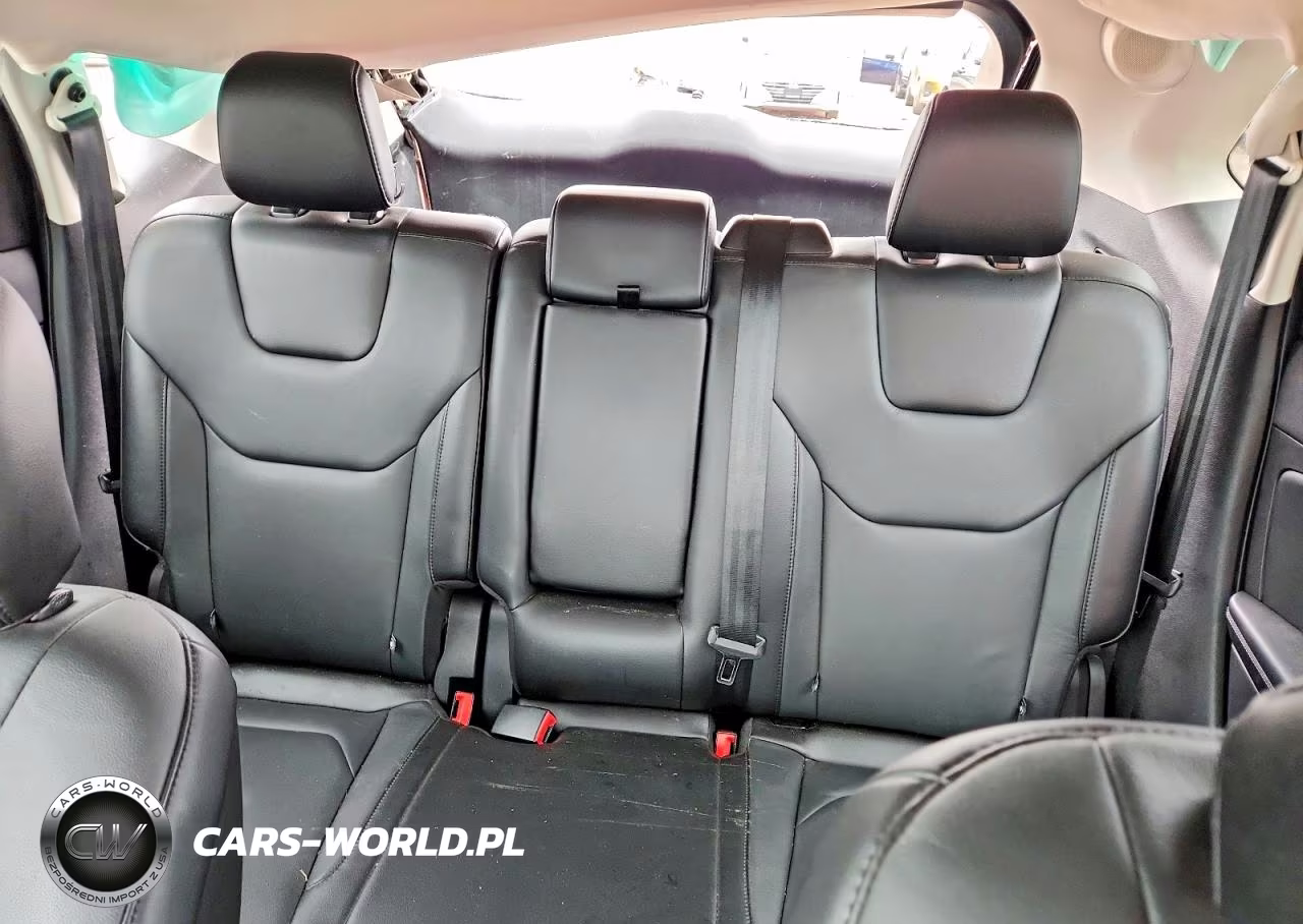 2018 Ford Edge Titanium VIN:2FMPK4K99JBB98083 - 10