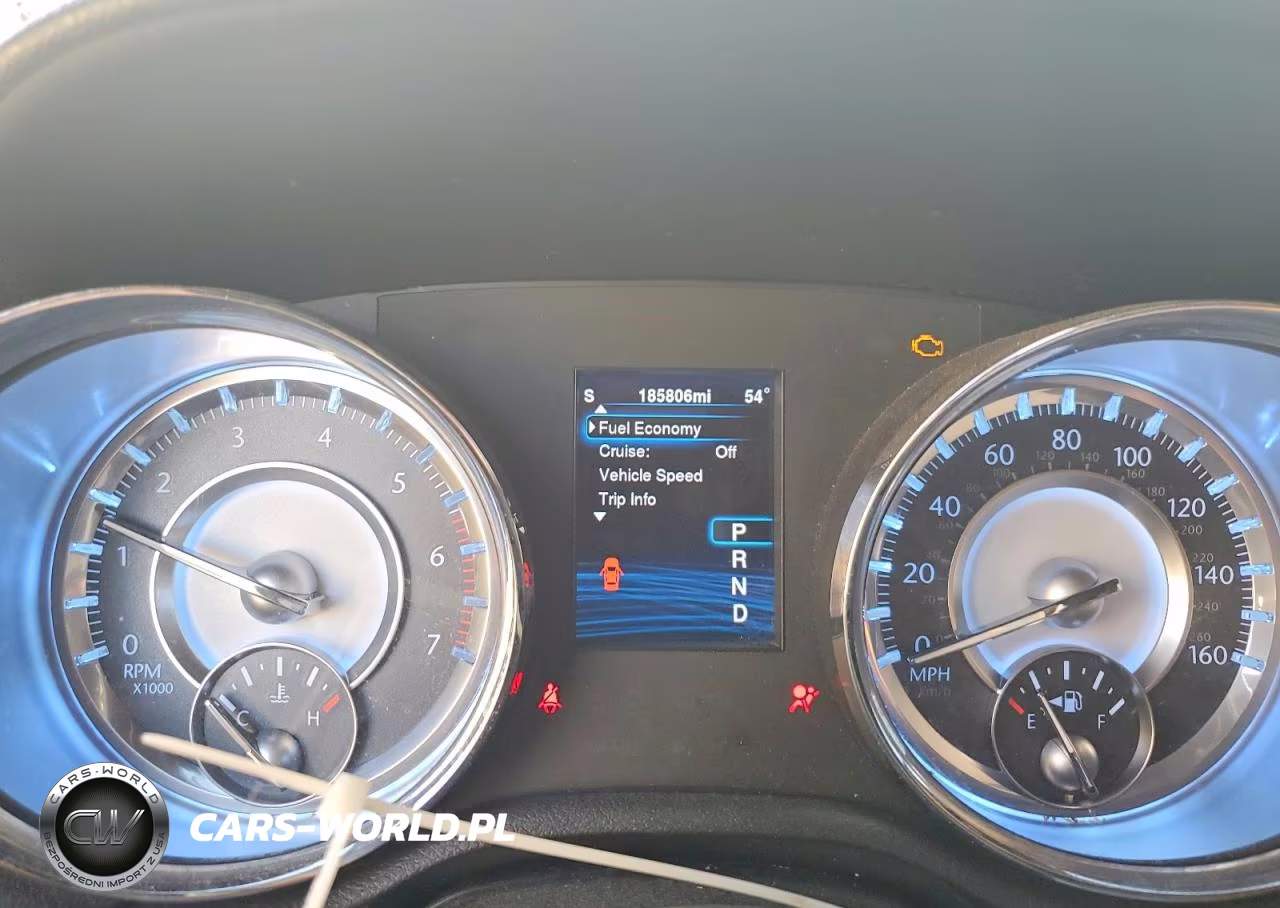 2013 Chrysler 300C VIN:2C3CCAETXDH647072 - 9