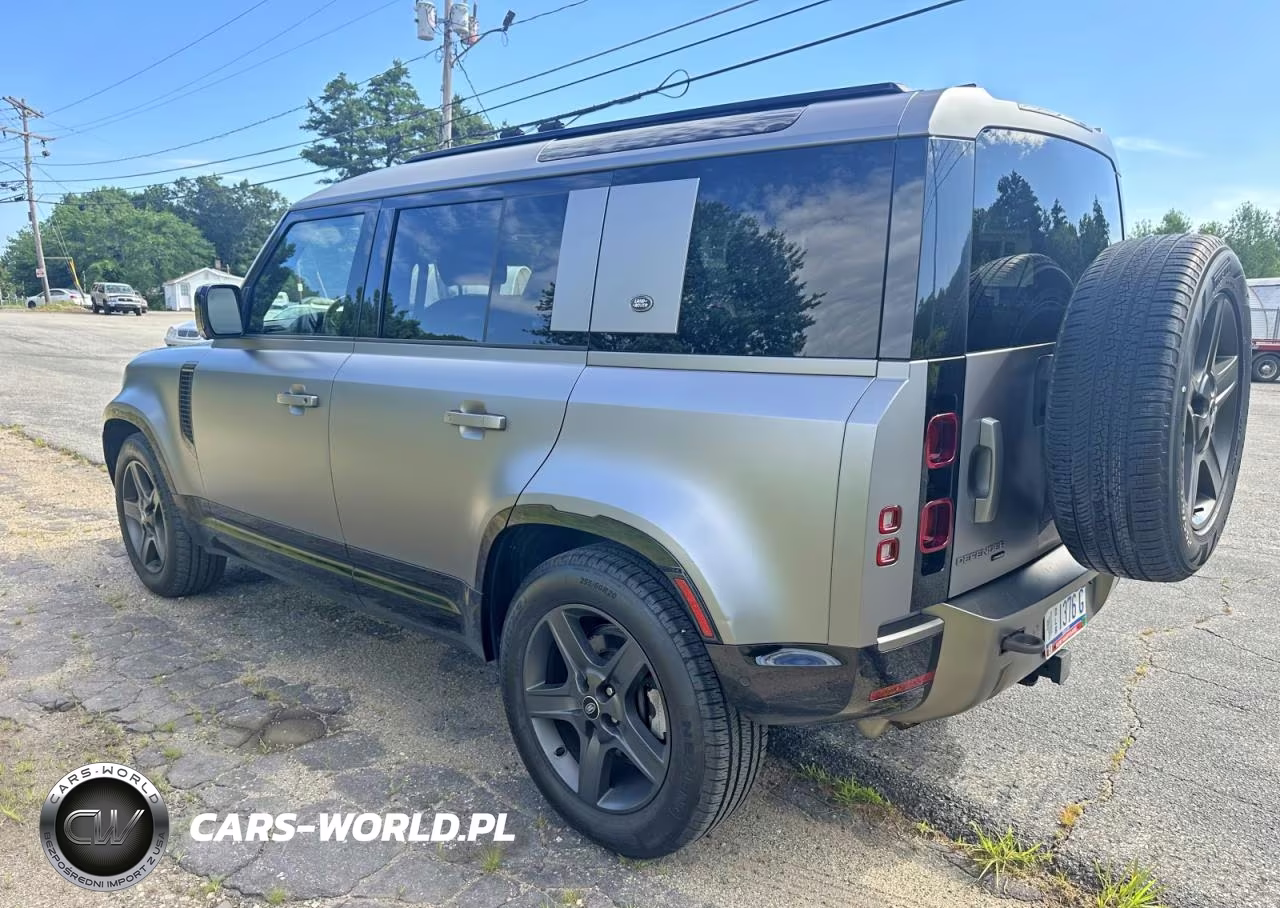2022 Land Rover Defender 110 X-Dynamic Se VIN:SALE2ERU5N2066549 - 4