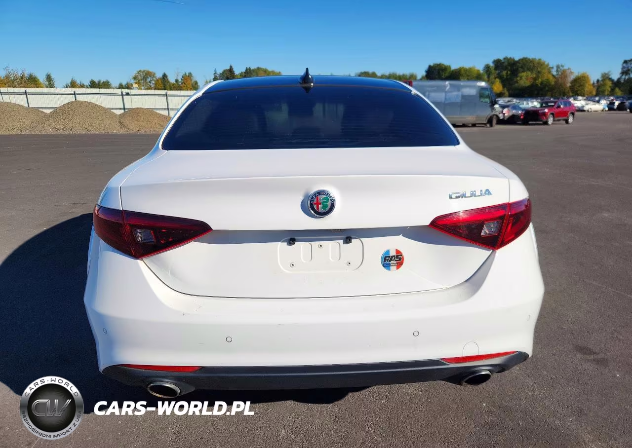 2017 Alfa Romeo Giulia Ti Rwd VIN:ZARFAECN9H7536501 - 6
