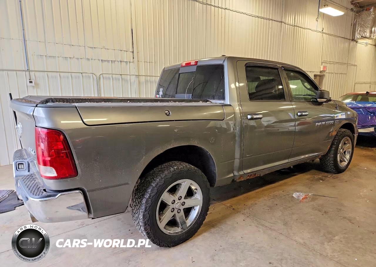 2011 Dodge Ram 1500 VIN:1D7RV1CT2BS505653 - 3