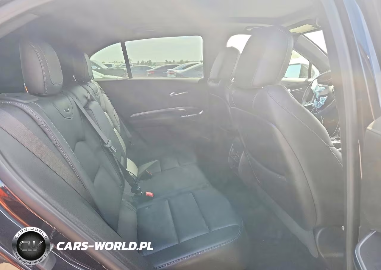 2023 Cadillac Xt4 Luxury VIN:1GYAZAR47PF172789 - 11