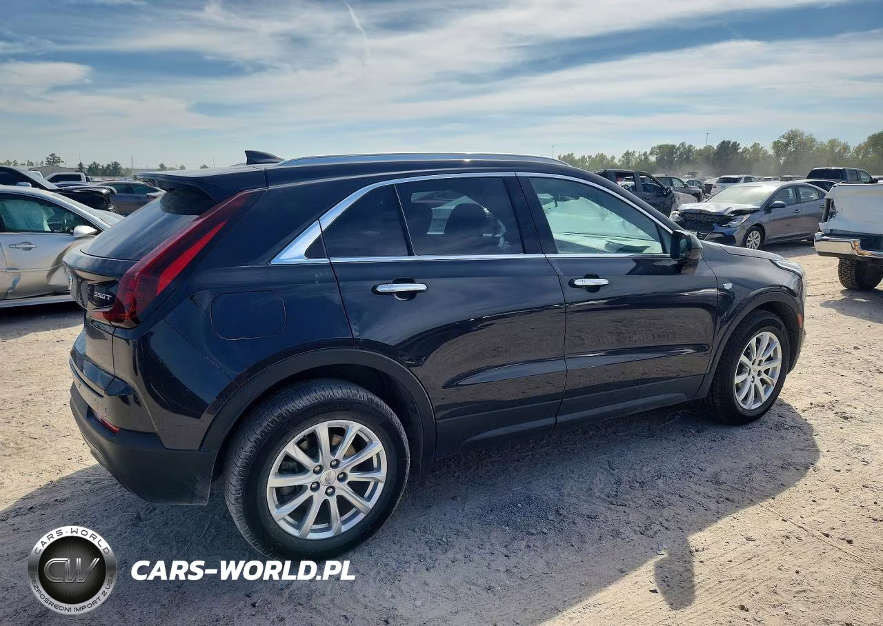 2023 Cadillac Xt4 Luxury VIN:1GYAZAR47PF172789 - 3