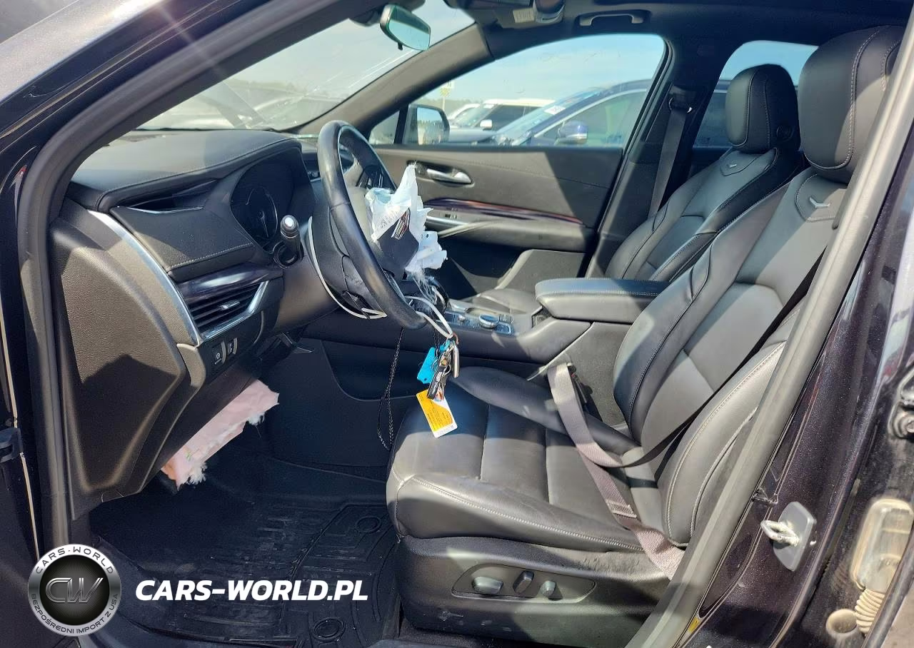 2023 Cadillac Xt4 Luxury VIN:1GYAZAR47PF172789 - 7
