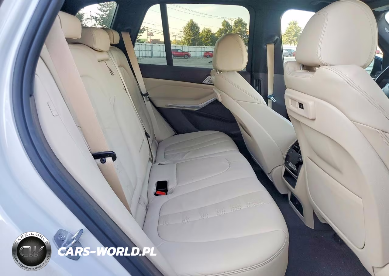2019 BMW X5 xDrive40I VIN:5UXCR6C51KLL52758 - 11