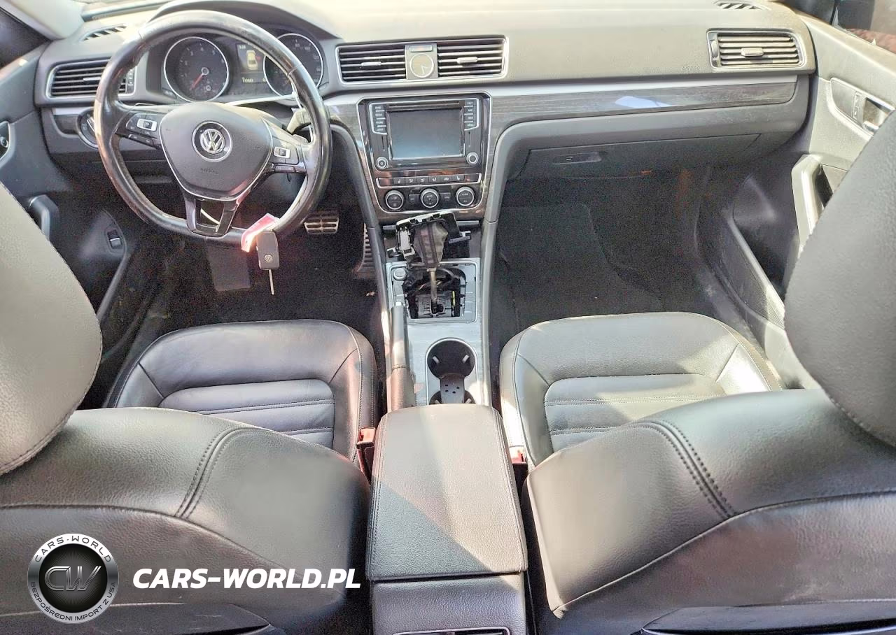 2017 Volkswagen Passat Sel Premium VIN:1VWCM7A33HC080498 - 8