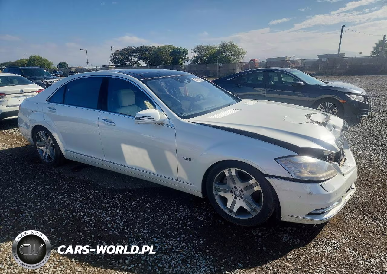 2010 Mercedes-Benz S 600 VIN:WDDNG7GB8AA323635 - 4