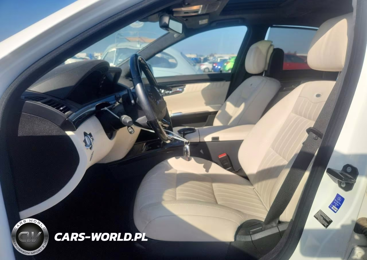 2010 Mercedes-Benz S 600 VIN:WDDNG7GB8AA323635 - 7