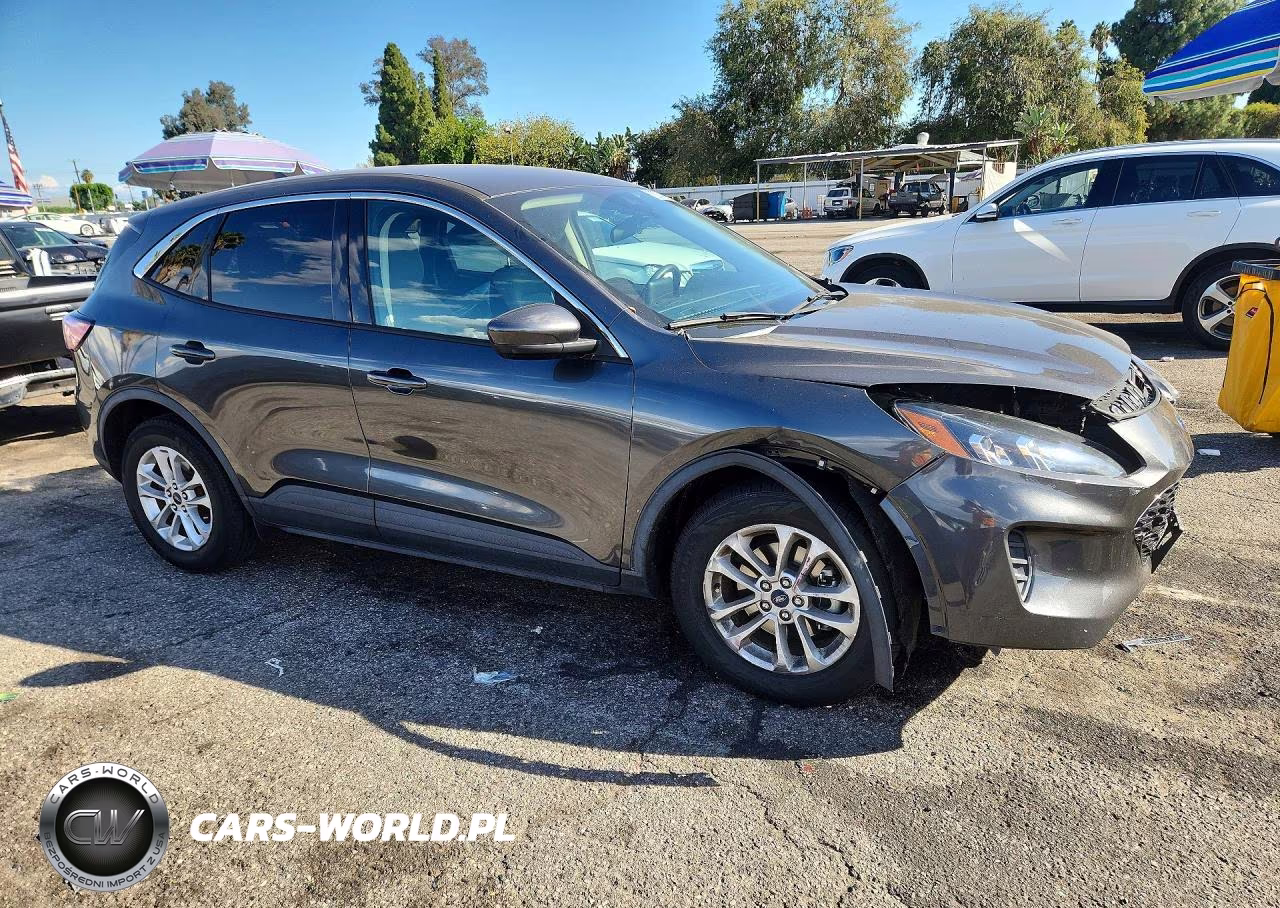 2020 Ford Escape Se VIN:1FMCU0G67LUC74266 - 4