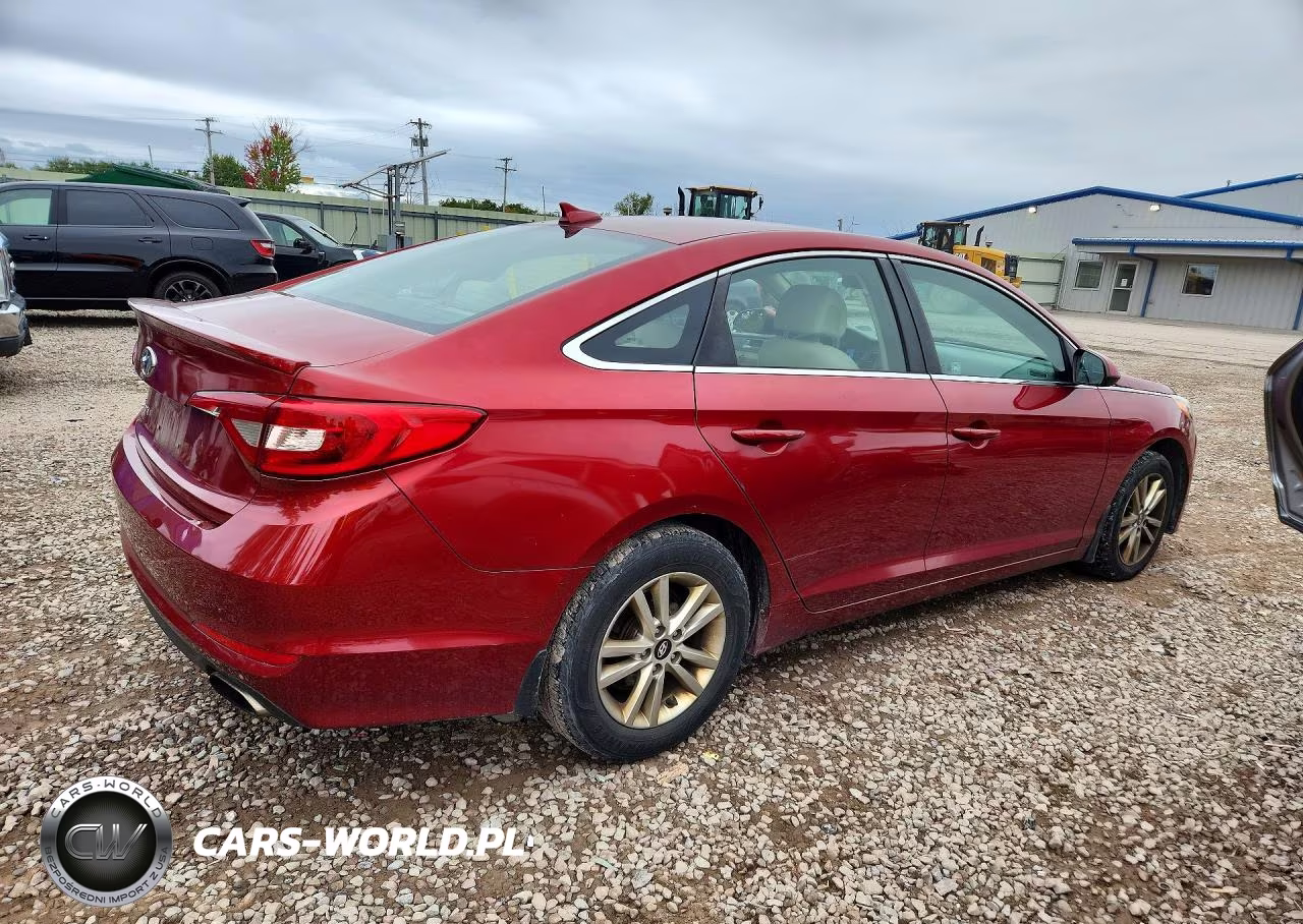 2015 Hyundai Sonata Se VIN:5NPE24AF6FH231085 - 3