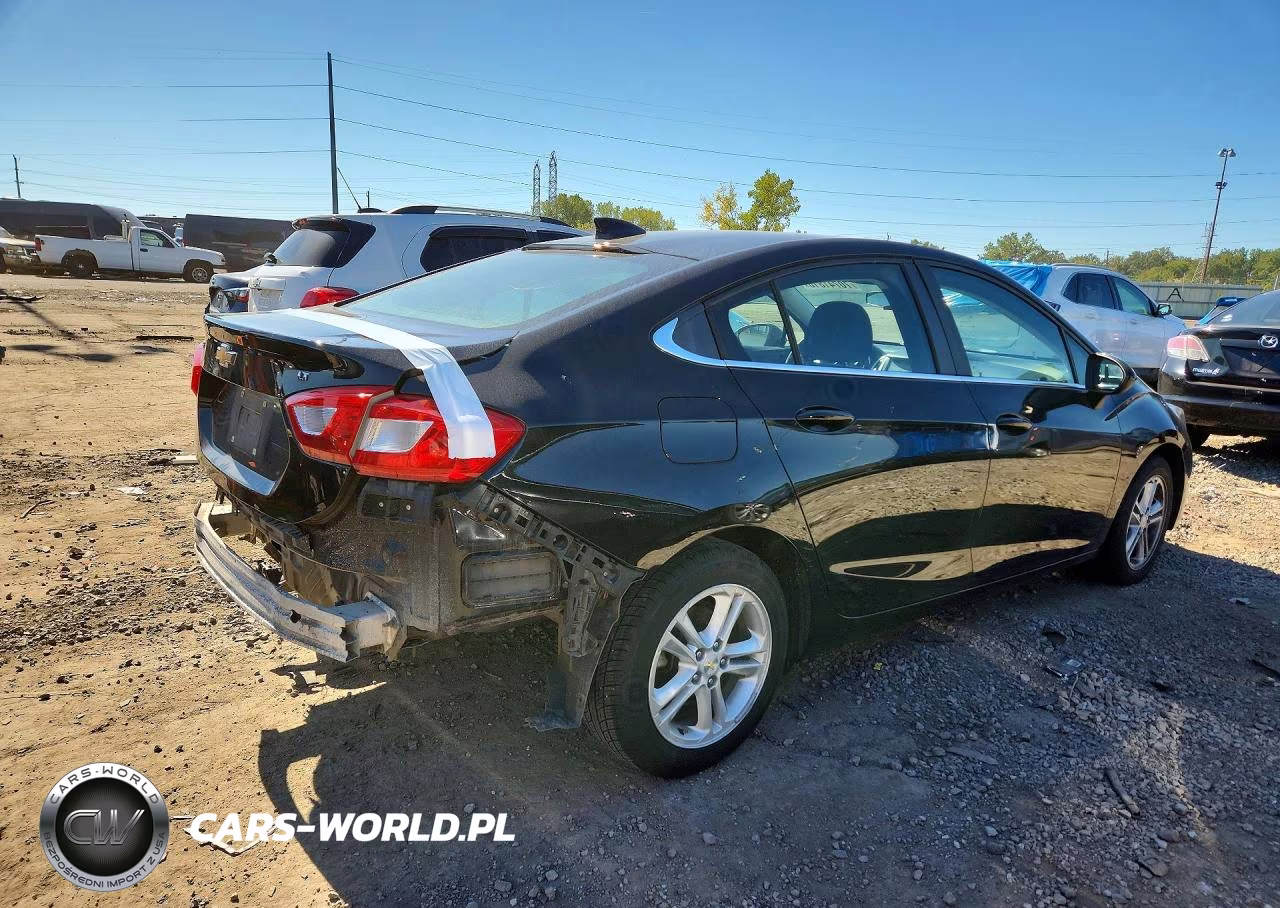 2016 Chevrolet Cruze Lt VIN:1G1BE5SM1G7256326 - 3