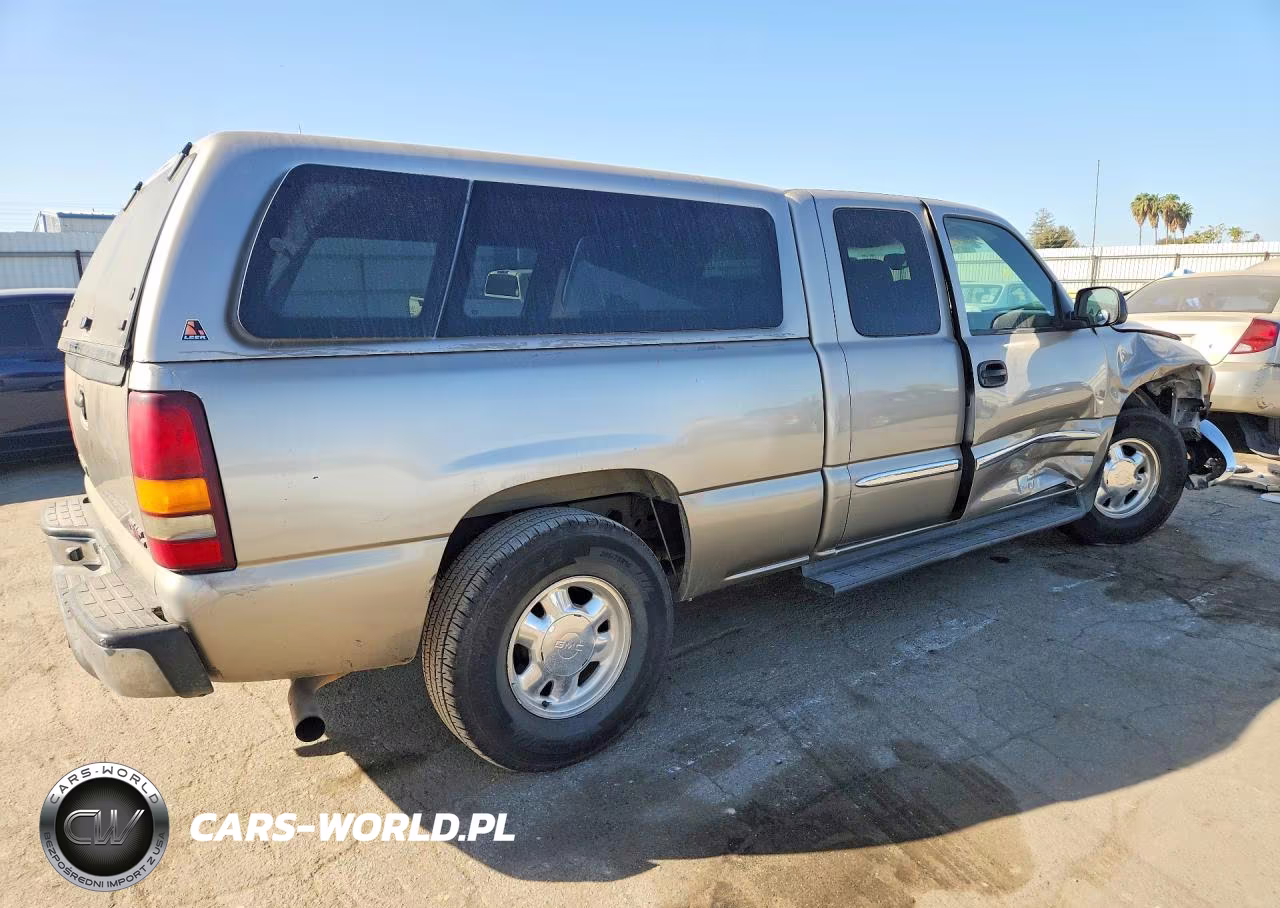 2003 GMC Sierra C1500 VIN:2GTEC19VX31100262 - 3