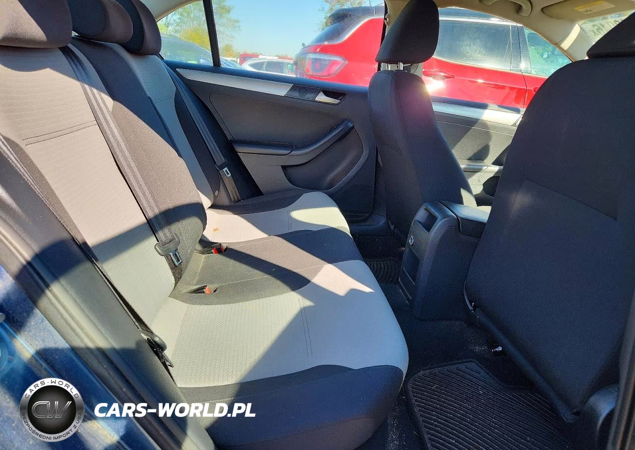 2017 Volkswagen Jetta S VIN:3VW2B7AJXHM256087 - 10