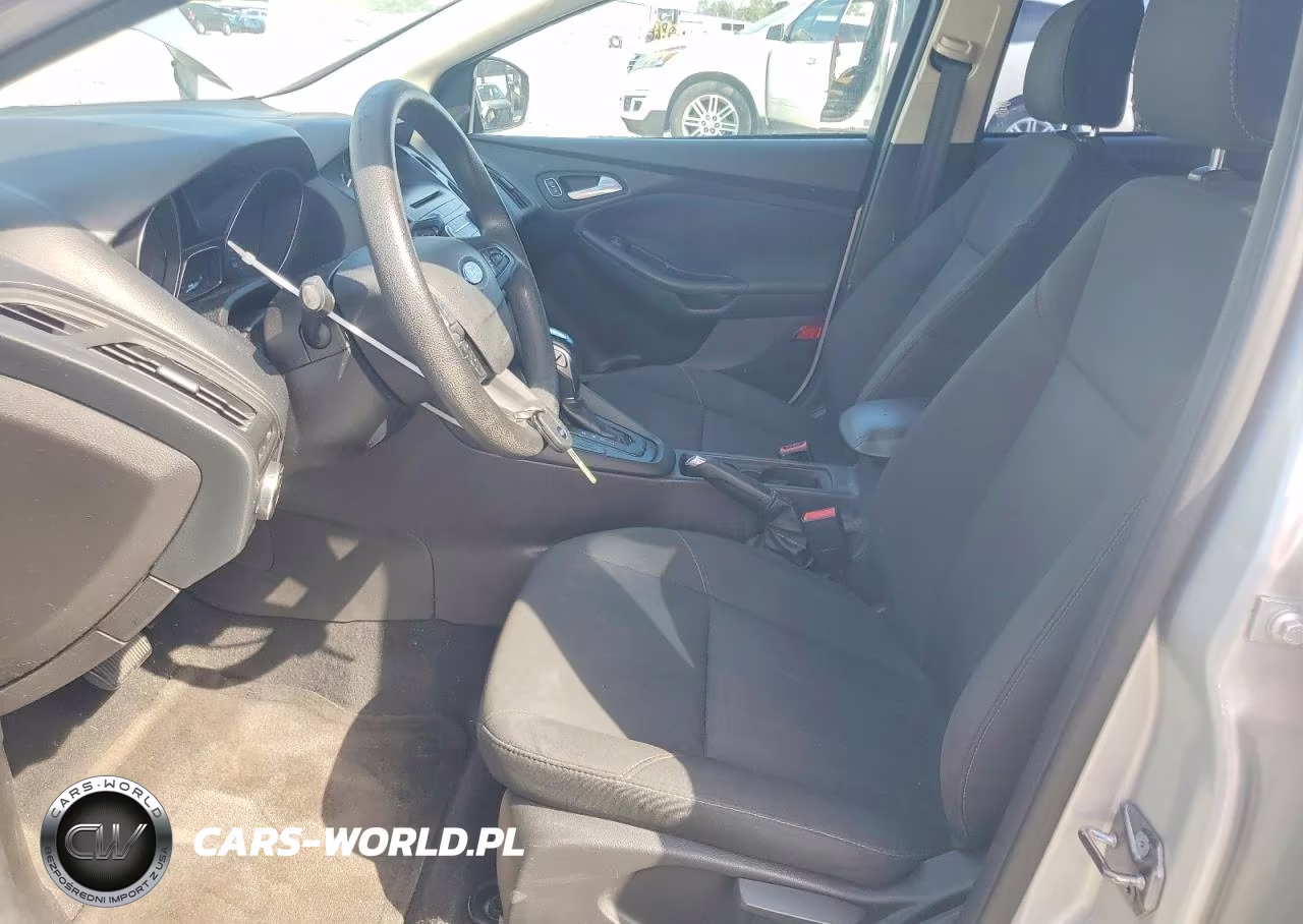 2015 Ford Focus Se VIN:1FADP3F26FL252873 - 7