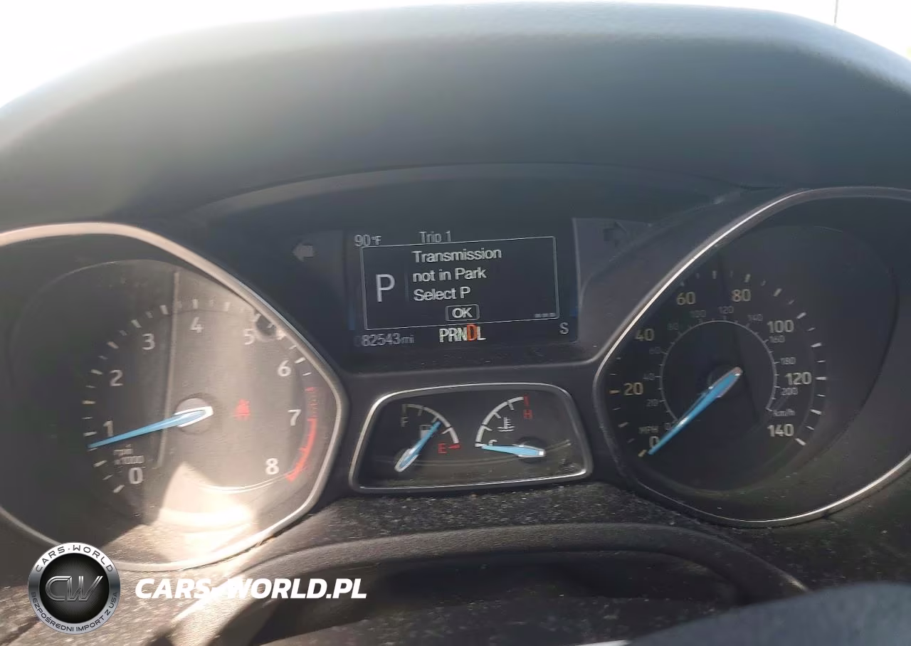 2015 Ford Focus Se VIN:1FADP3F26FL252873 - 9