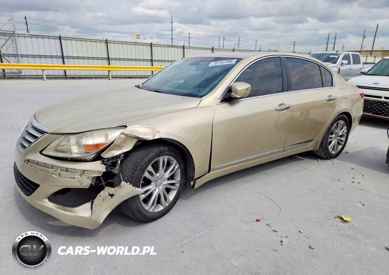 2011 Hyundai Genesis 4.6 VIN:KMHGC4DF2BU131840 - 1