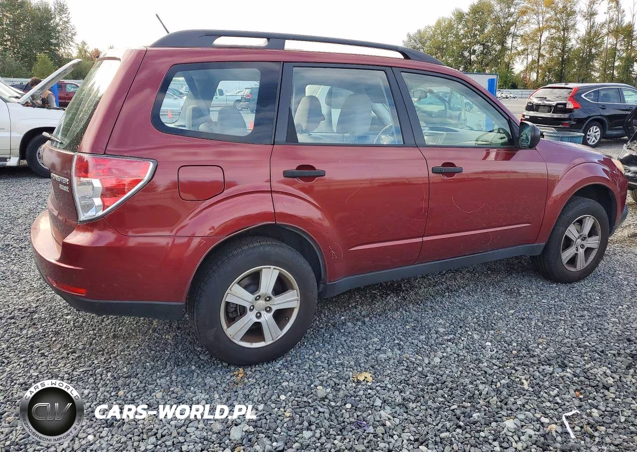 2010 Subaru Forester Xs VIN:JF2SH6BC3AH806009 - 3