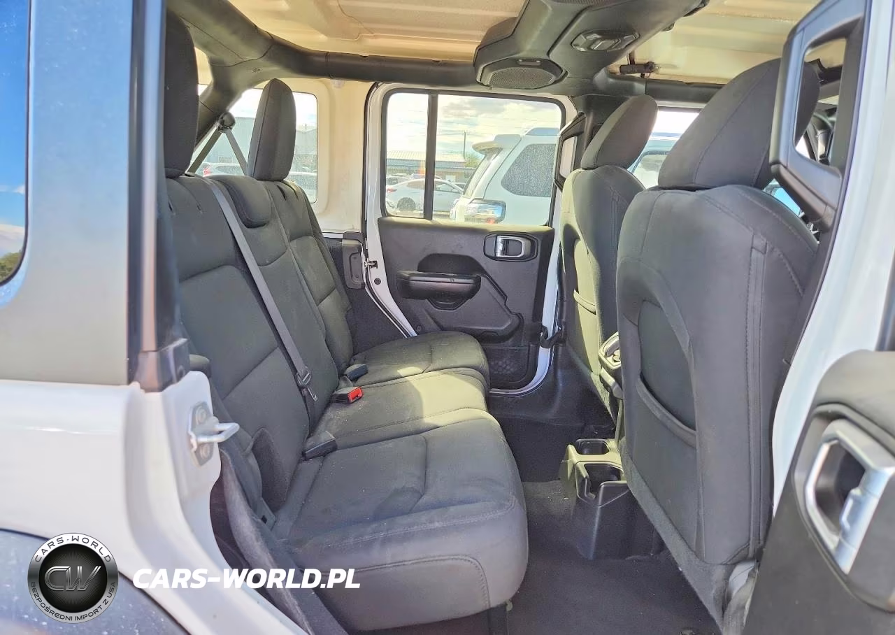 2019 Jeep Wrangler Unlimited Sport VIN:1C4HJXDNXKW634592 - 10