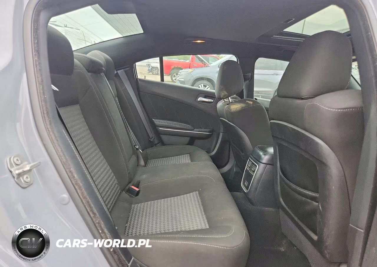 2021 Dodge Charger Scat Pack VIN:2C3CDXGJ4MH531779 - 10