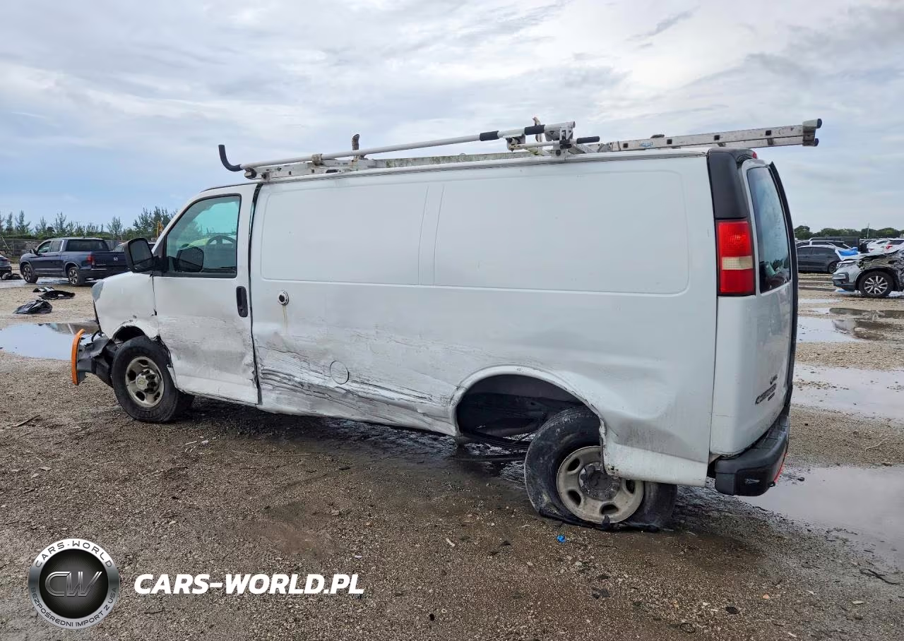 2012 Chevrolet Express G2500 VIN:1GCWGFCB5C1124981 - 2