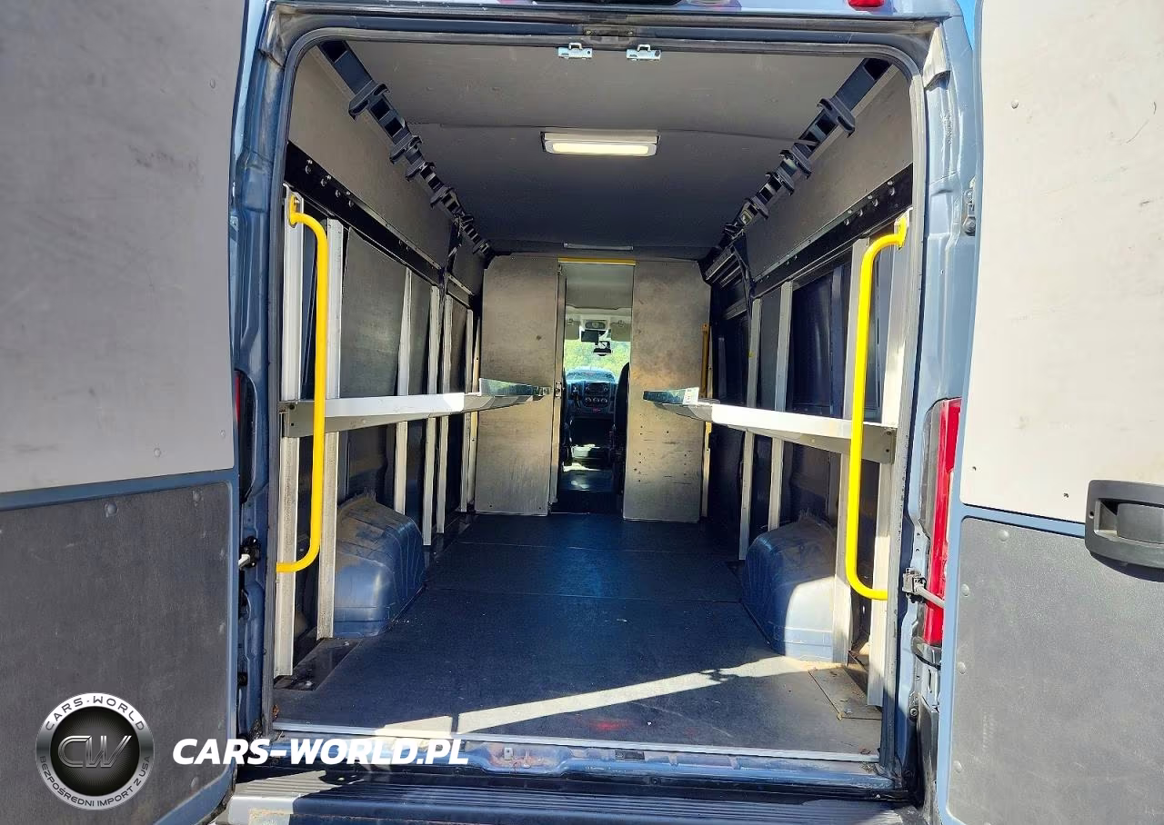 2020 Ram Promaster 3500 Delivery Van VIN:3C6URVJG5LE129550 - 10