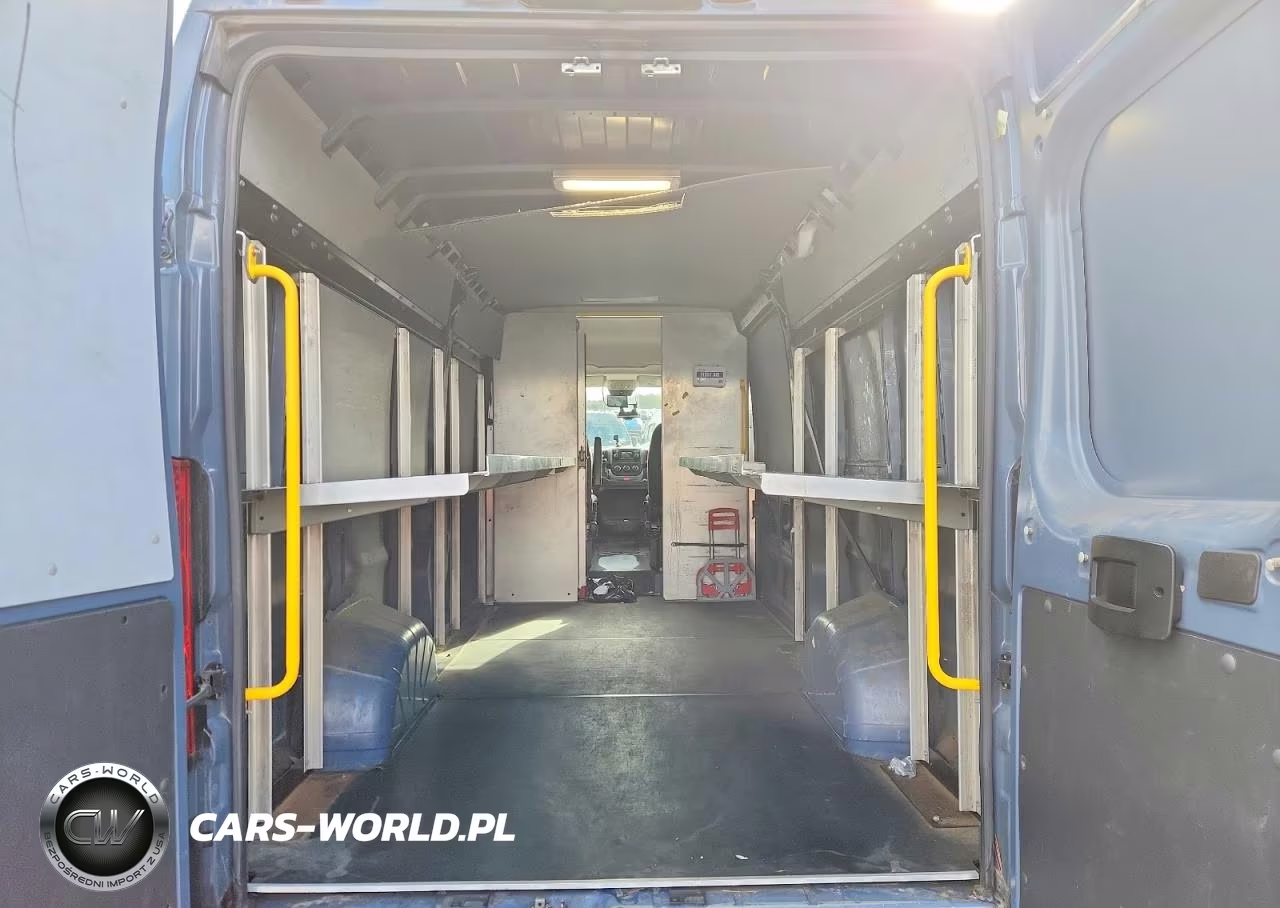 2020 Ram Promaster 3500 Delivery Van VIN:3C6URVJG0LE143632 - 10